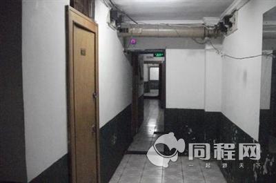 北京知春旅馆图片走廊[由齐士提供]