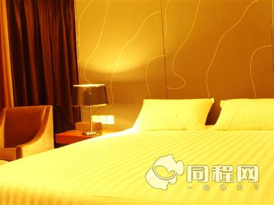 石家庄裕华时尚旅酒店图片高级大床房