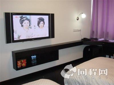 上海自由港时尚酒店图片双床房
