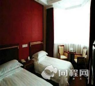 上海莫泰268商务自助酒店（襄阳北路店）图片双床房