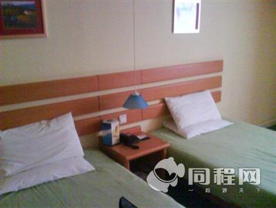 上海如家快捷酒店（鲁迅公园欧阳路店）图片外貌[由15895qsdwxp提供]