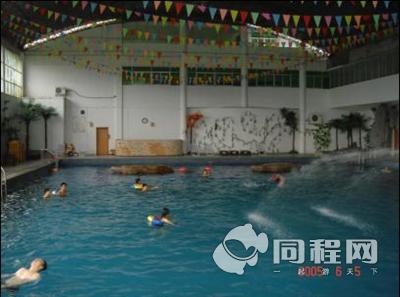郴州汝城福泉山庄图片游泳池