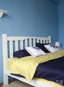 蓝色大床房