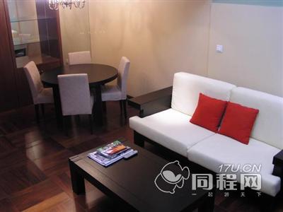 北京和乔丽致城市驿栈公寓图片复式大床房客厅