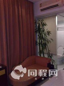 珠海翡翠宫酒店图片客房/房内设施[由13750sojwtn提供]
