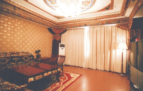 藏式套房客厅