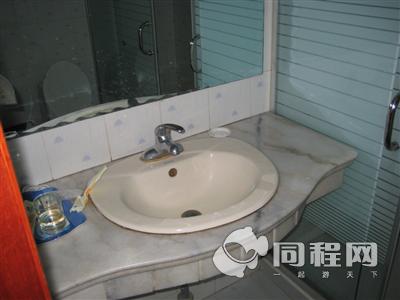 上海威伦酒店（蓝海宾馆）图片客房/卫浴[由13552mhocxc提供]