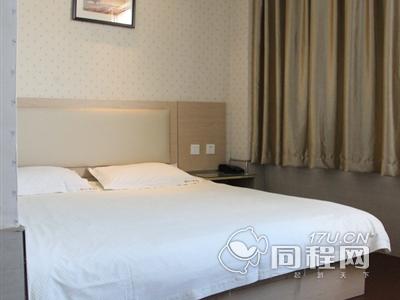 上海雅约快捷酒店图片大床房（内宾）