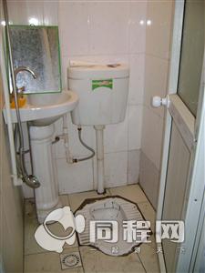北京知春旅馆图片客房/卫浴[由13853imboah提供]