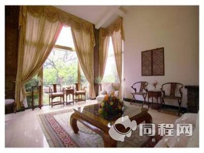 桂林山水高尔夫度假酒店图片客房-别墅客厅