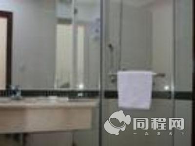 上海星程凯豪宾馆图片客房/卫浴[由davymk提供]