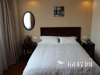 上海格林豪泰酒店（曹安路轻纺城店）图片大床房