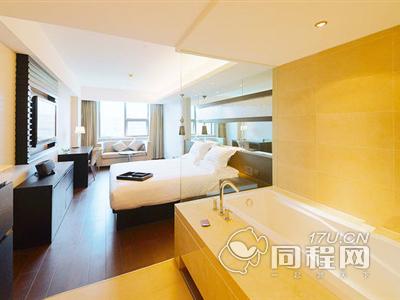 桔子水晶酒店（上海公平路北外滩店）图片商务大床房