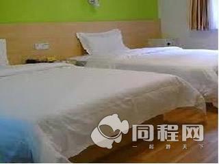 上海7天连锁酒店（江宁路店）图片双床房