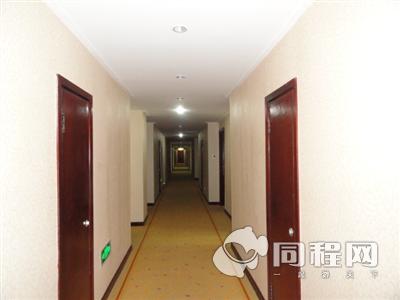 蓬莱蓬达商务酒店图片走廊[由13101lbpvwt提供]