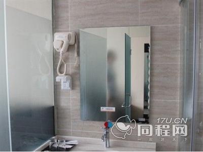 德阳速8酒店（华山南路店）图片浴室