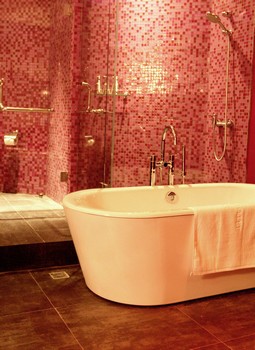 贵宾房30（粉色调）-浴室