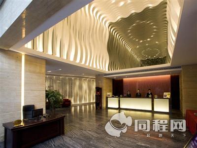 深圳蓬客精品酒店（和平店）图片大堂