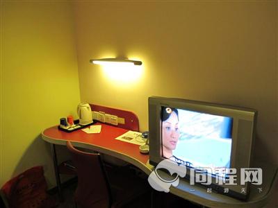 上海莫泰168连锁酒店（大宁国际商业中心共和新路店）图片客房/房内设施[由13512akpcko提供