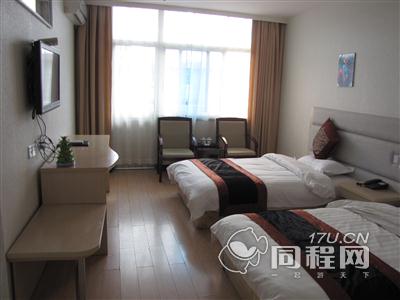 上海速8酒店（宝钢临江公园店）图片标准双床