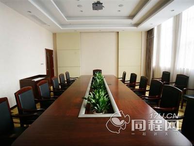 广州0五大酒店图片长桌会议室