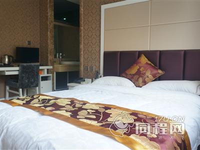 武汉V9假日连锁酒店（新华小路总店）图片豪华电脑单间