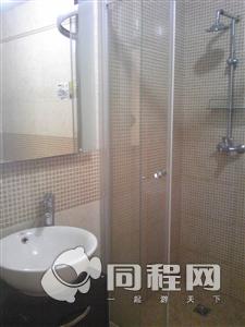 南京御景大酒店图片客房/卫浴[由15996syucyq提供]