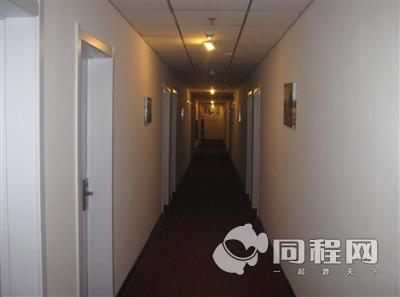 天津九九双星酒店图片走廊[由15911wpycfp提供]