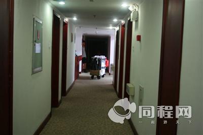 烟台东方明珠大酒店图片走廊[由13916bnuypp提供]