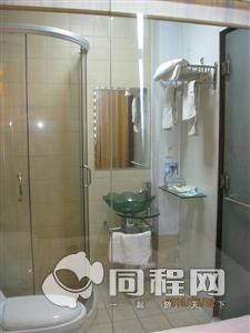 杭州龙和假日酒店（美食街店）图片客房/卫浴[由15800hxecln提供]