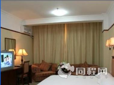 上海卫武宾馆图片豪华大床房